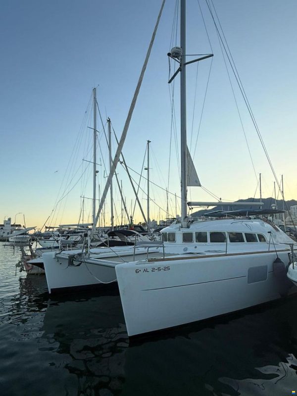 Lagoon 410 S2