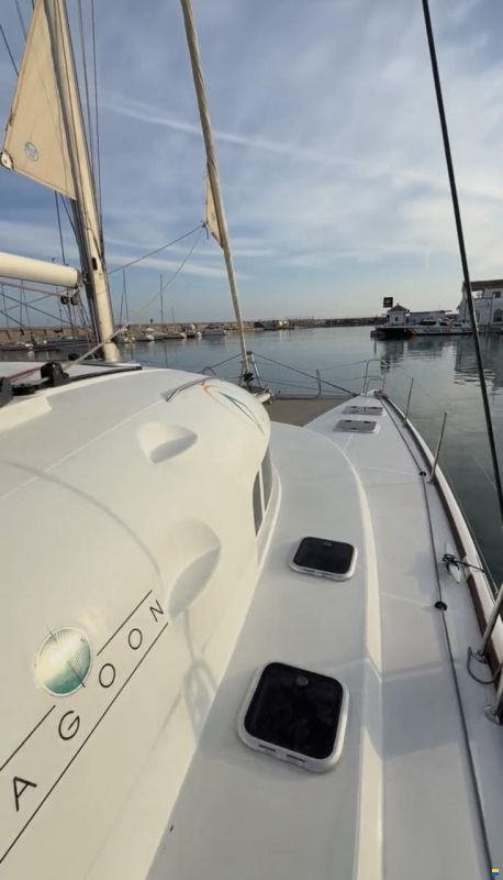 Lagoon 410 S2