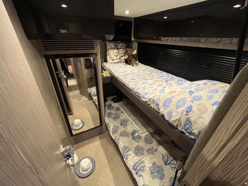 Azimut Atlantis 51