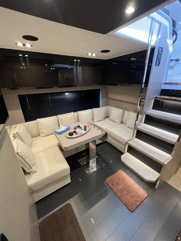 Azimut Atlantis 51