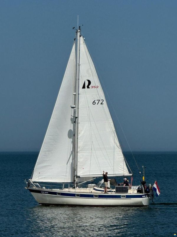 Hallberg-Rassy 352 Scandinavia
