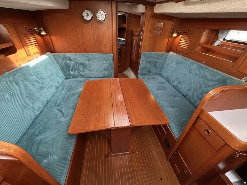 Hallberg-Rassy 352 Scandinavia