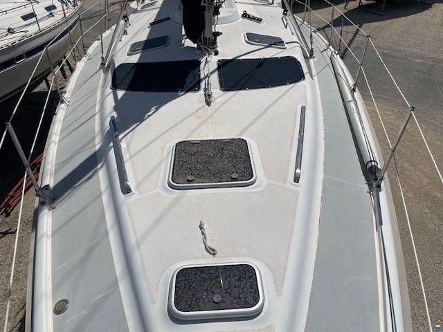 Hunter 410 Legend