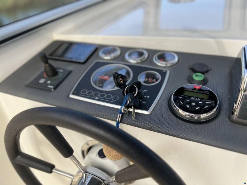 IJzendoorn Yachts Tender Cabin 800