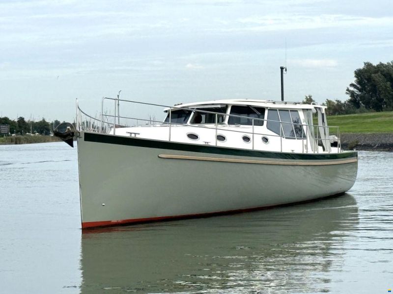 Nigel Irens Rangeboat 46 low displacemen