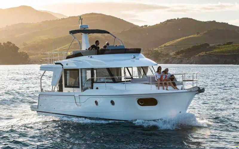 Beneteau Swift Trawler 41 Fly