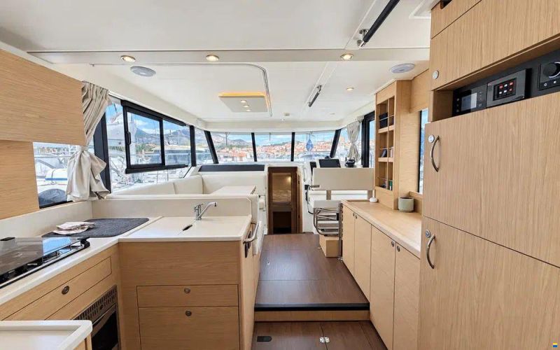 Beneteau Swift Trawler 41 Fly