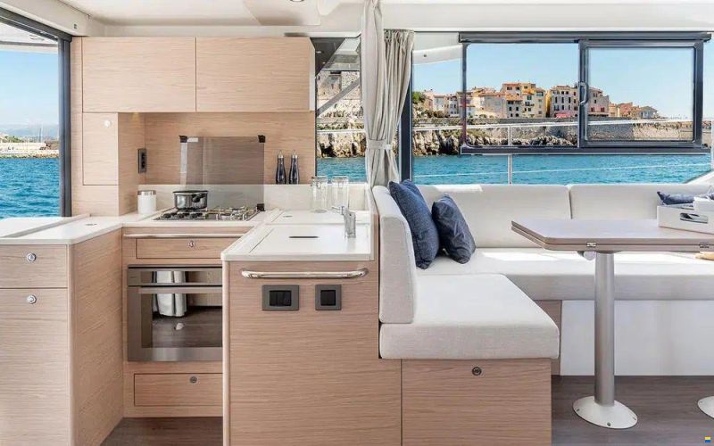Beneteau Swift Trawler 41 Fly