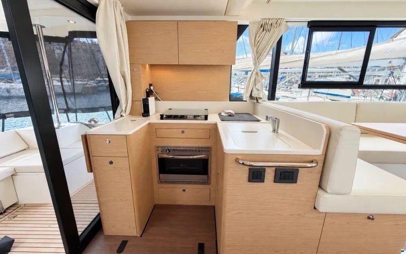 Beneteau Swift Trawler 41 Fly
