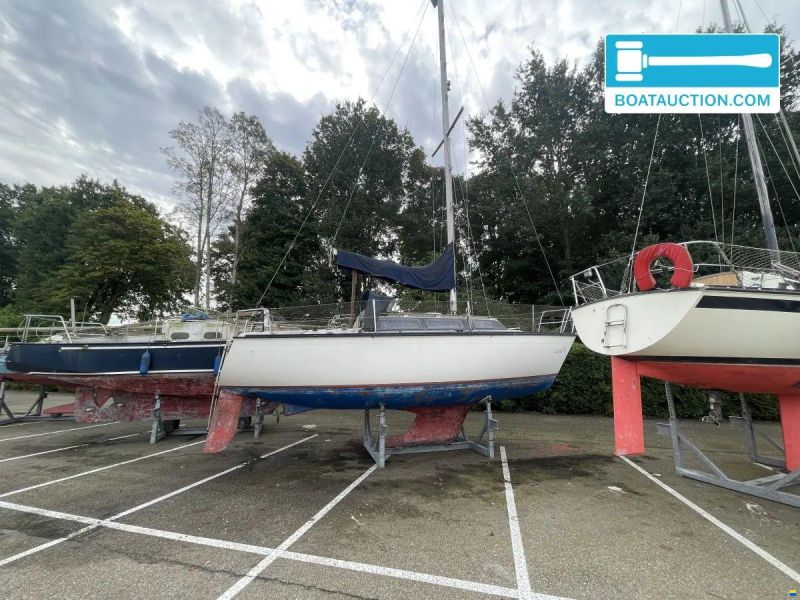 Dufour 2800