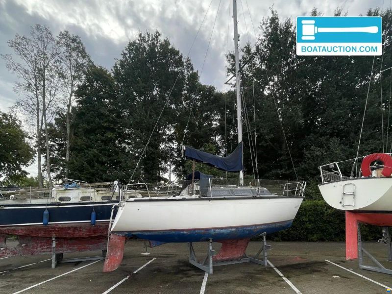 Dufour 2800