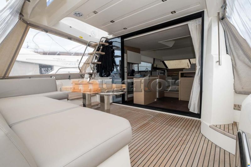 Jeanneau Prestige 520 Fly