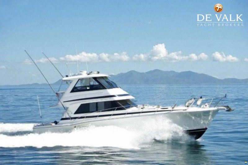 Riviera 48 Flybridge