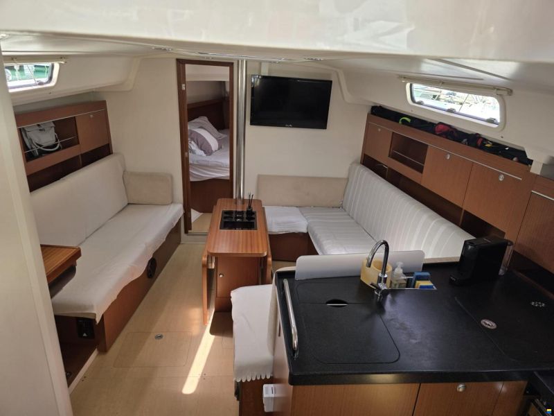 Hanse 385