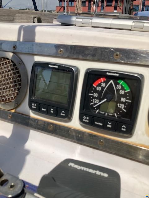 Manta Koala 38