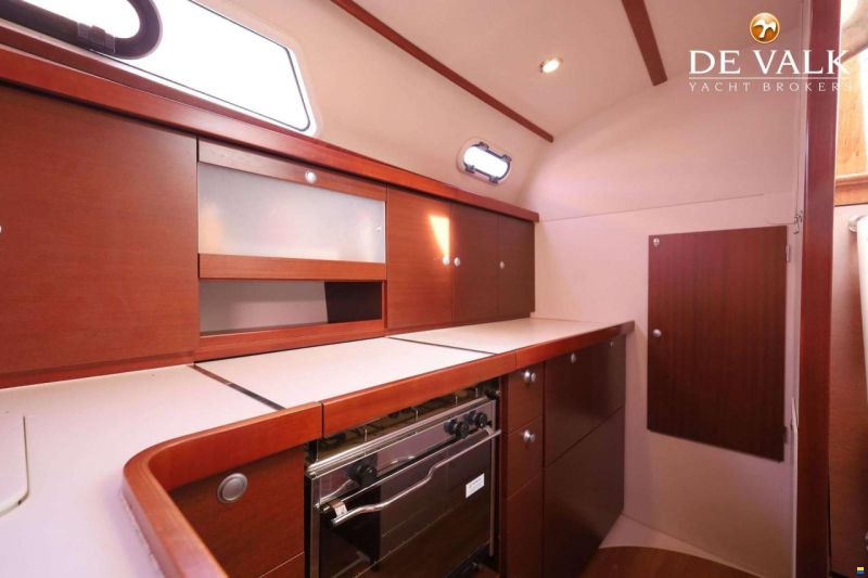 Hanse 370