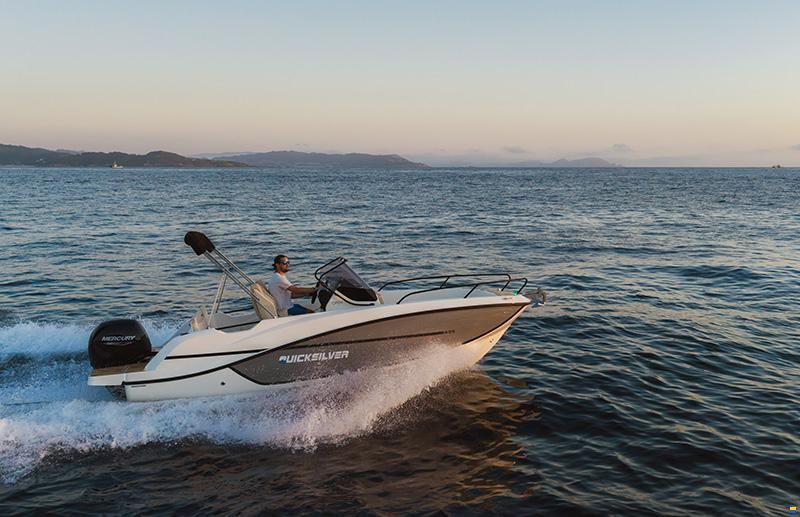 Quicksilver new 625 Open/Mercury 150