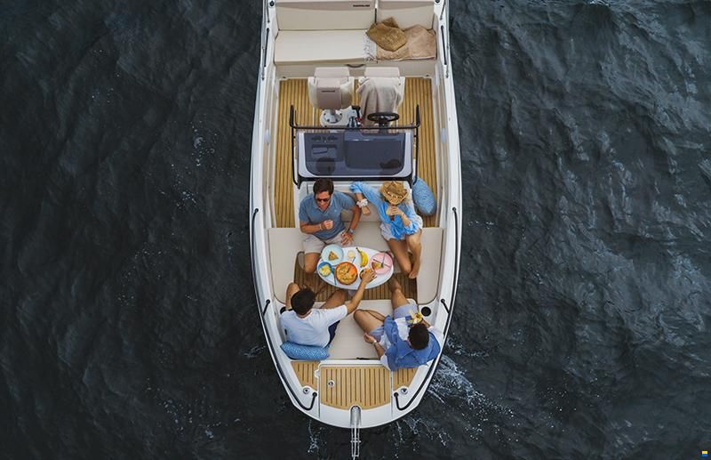 Quicksilver new 625 Open/Mercury 150