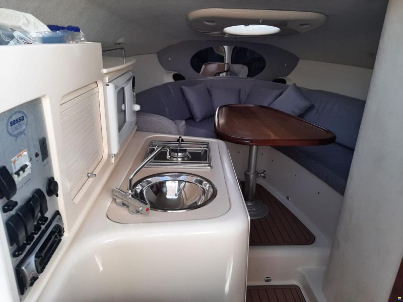 Sessa Oyster 25