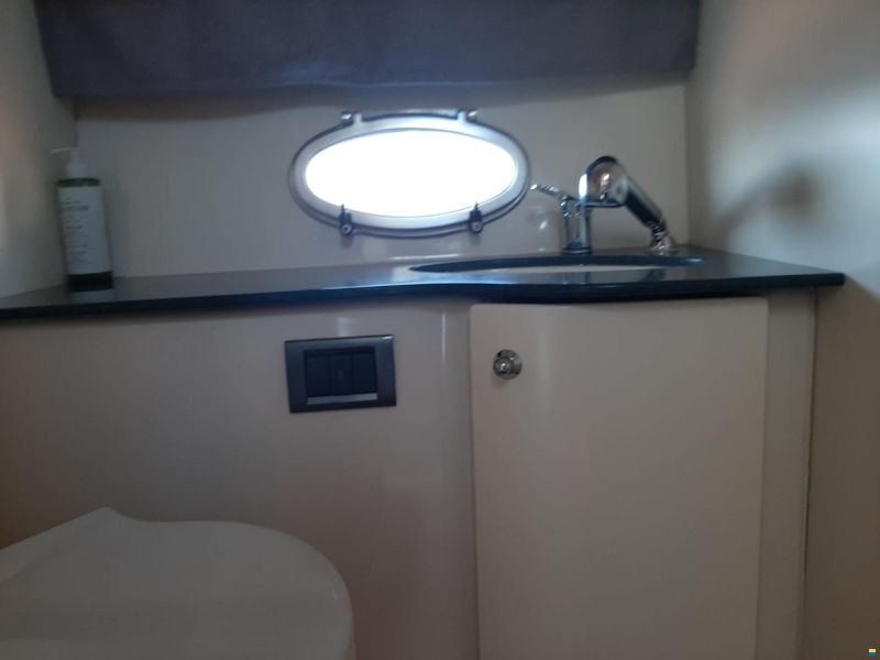 Sessa Oyster 25