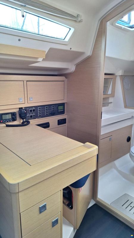 Elan 310