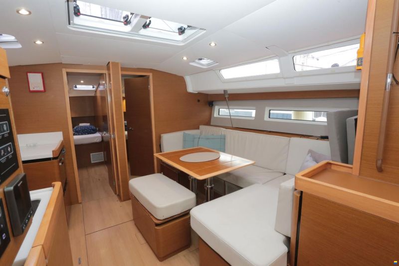 Jeanneau Sun Odyssey 490