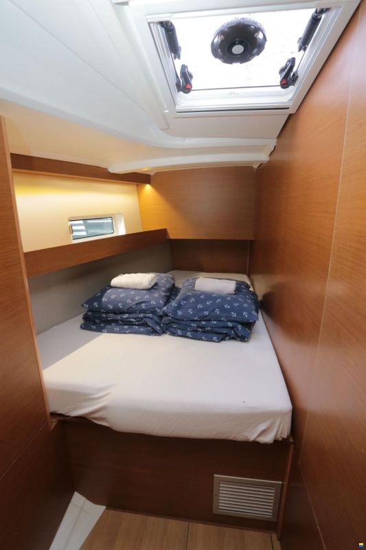 Jeanneau Sun Odyssey 490