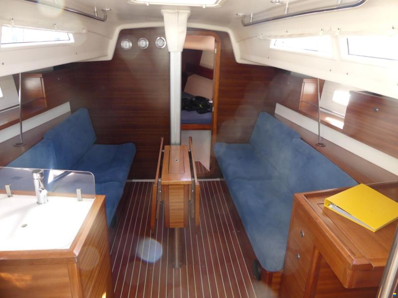 Salona 35 Performance