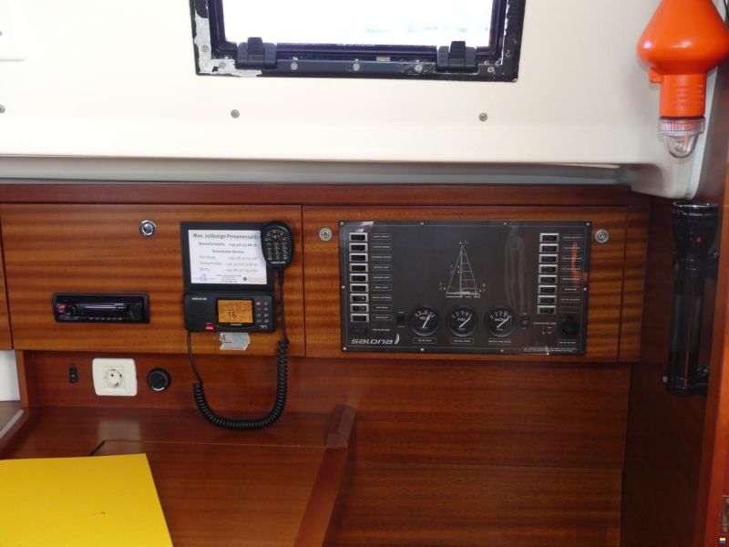 Salona 35 Performance