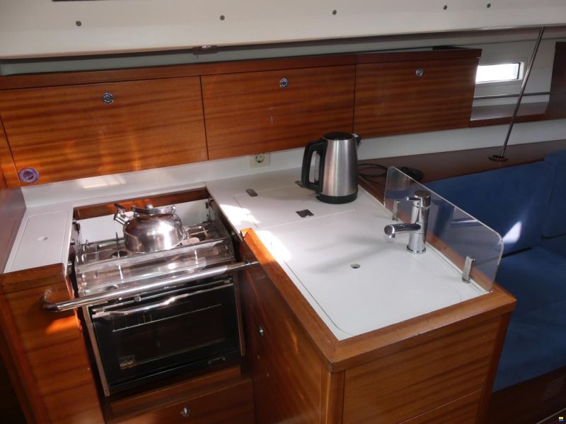 Salona 35 Performance