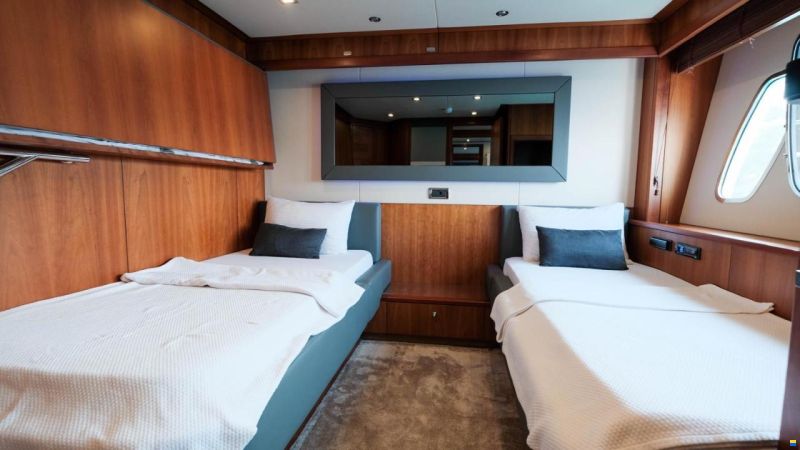 Sunseeker 86