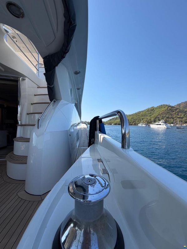 Sunseeker 86