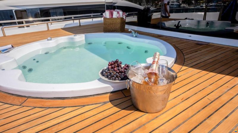 Custom Trawler 26m