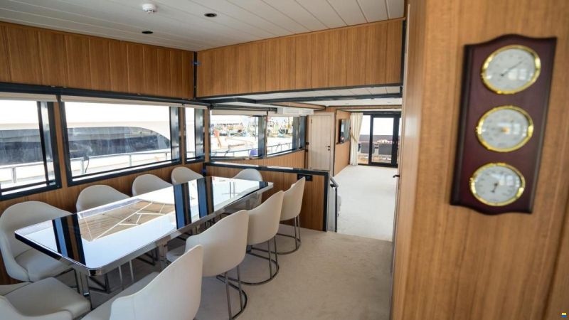 Custom Trawler 26m