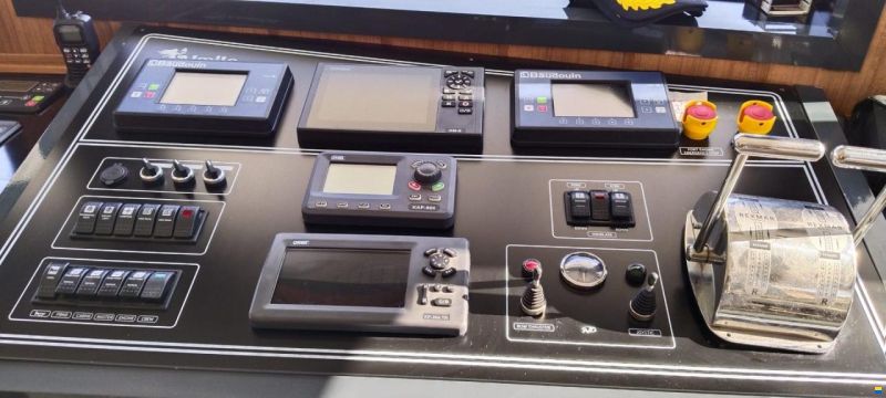 Custom Trawler 26m
