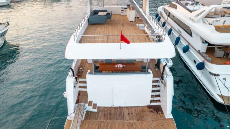 Custom Trawler 26m