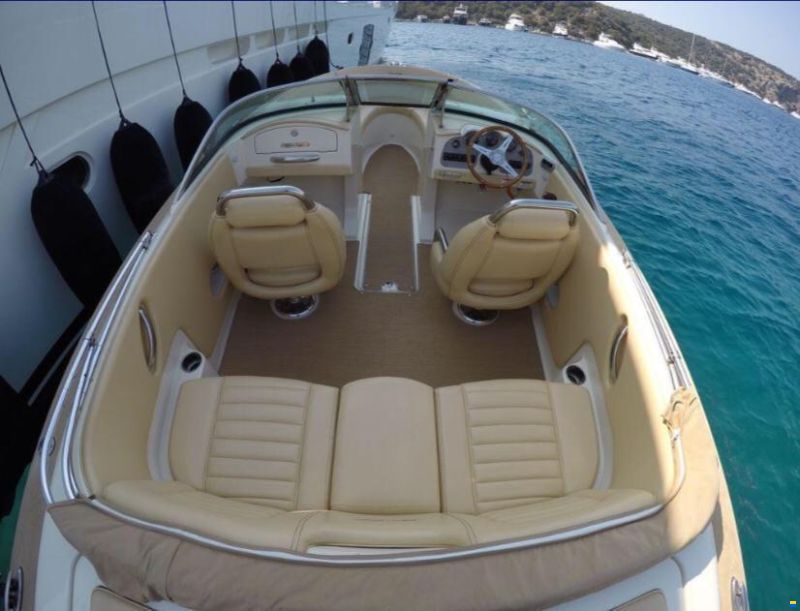 Chris Craft Launch 22