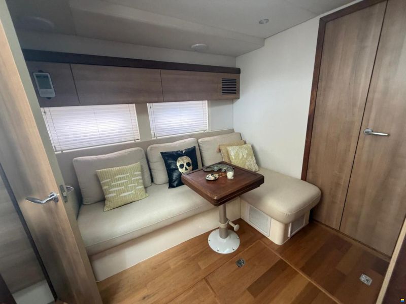 Sealine SC35