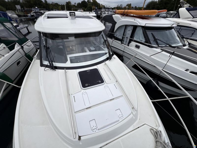 Jeanneau Merry Fisher 895