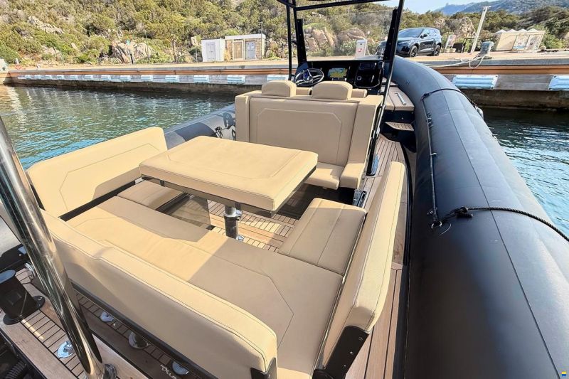SeaWater Phantom 300