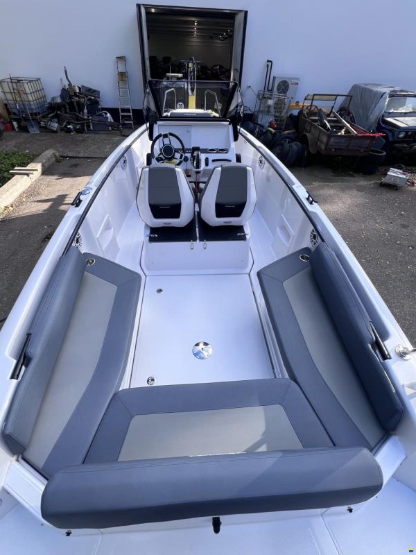 Axopar 22 Spyder