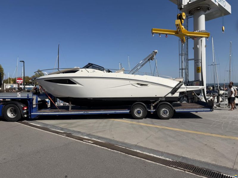 Cranchi Endurance 30