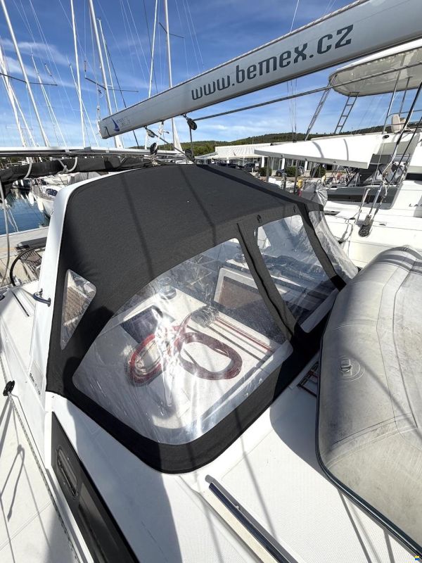 Beneteau Oceanis 45