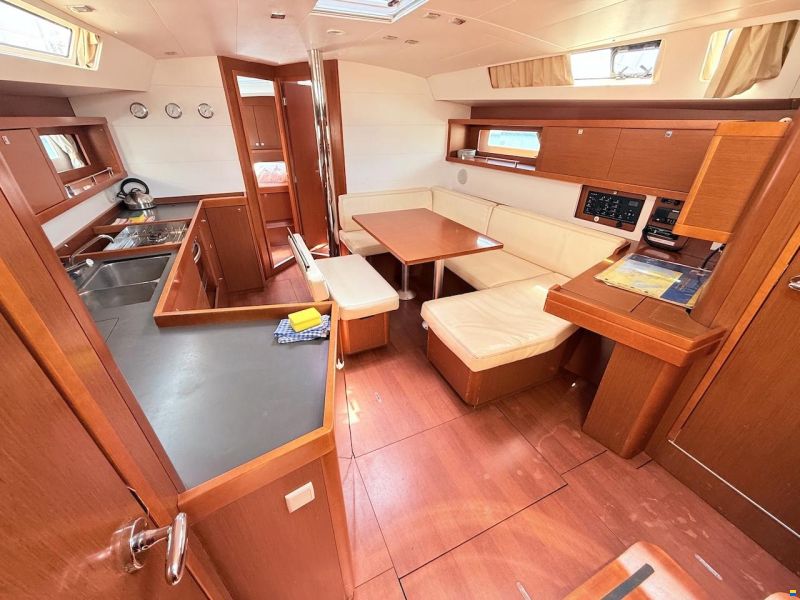Beneteau Oceanis 45