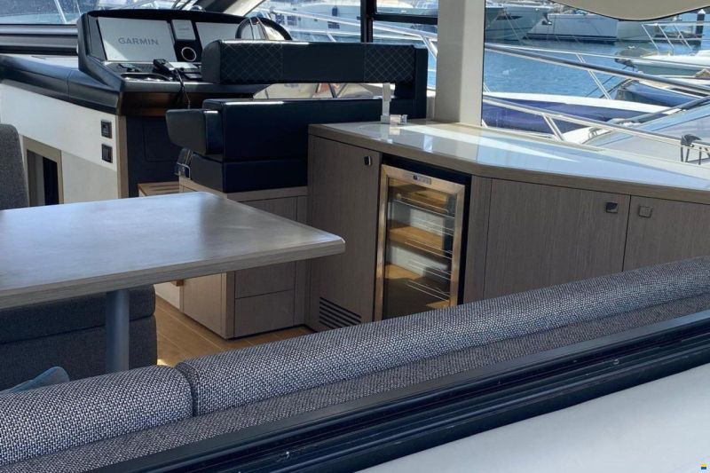 Sunseeker Predator 50
