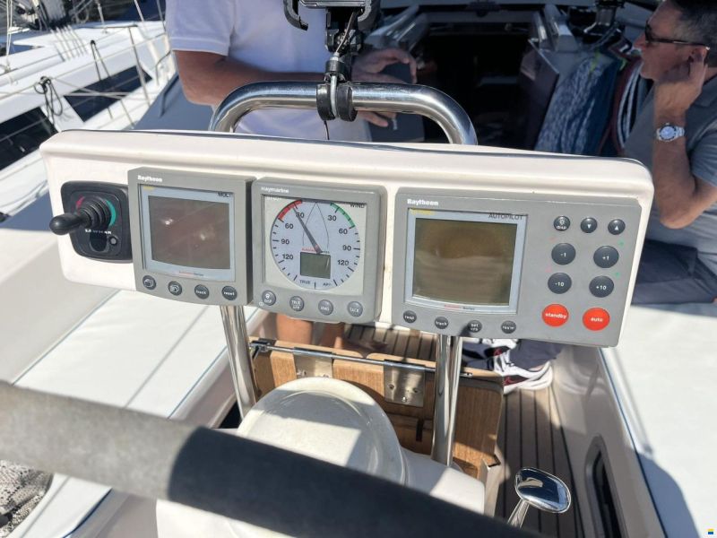 Wauquiez 40 PILOT SALOON