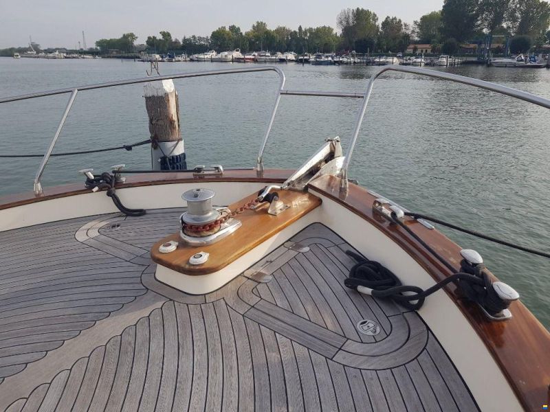 Abati Yachts 46 NEWPORT