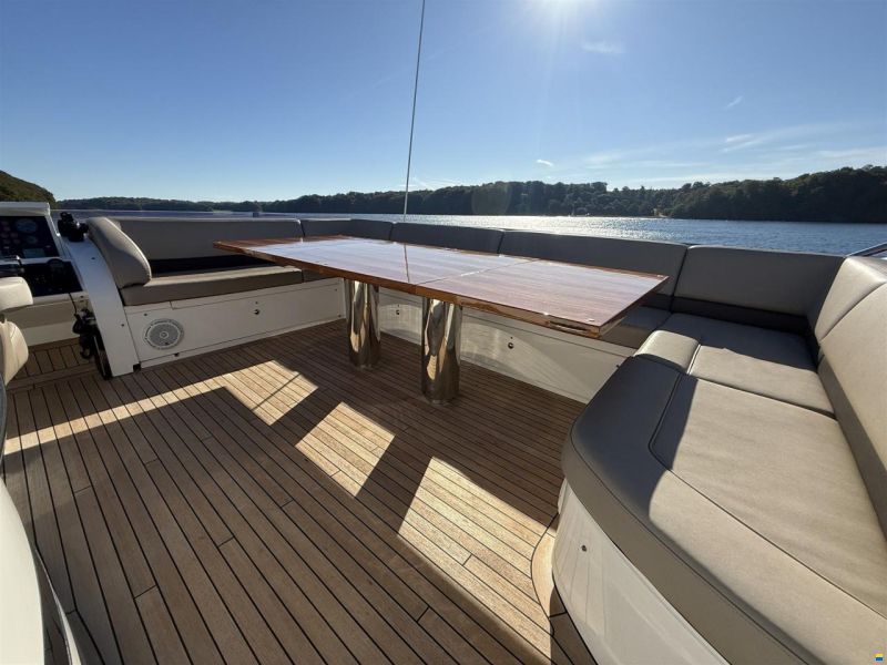 Princess 72 Motor Yacht