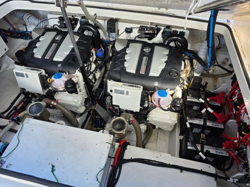 Sea Ray 320 Sundancer