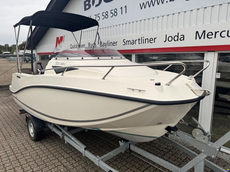 Quicksilver Activ 505 Cabin med 100 hk Mercury-EFI 4